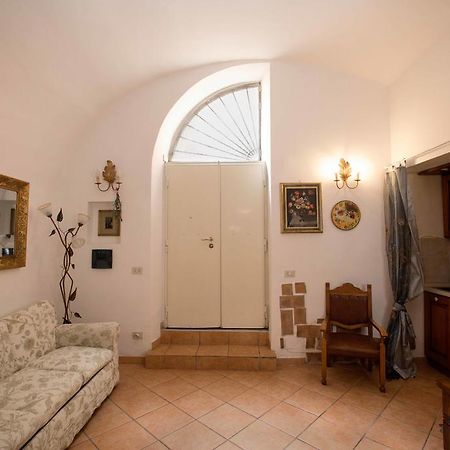 Quattro Cantoni R-Home Rom Rum bild