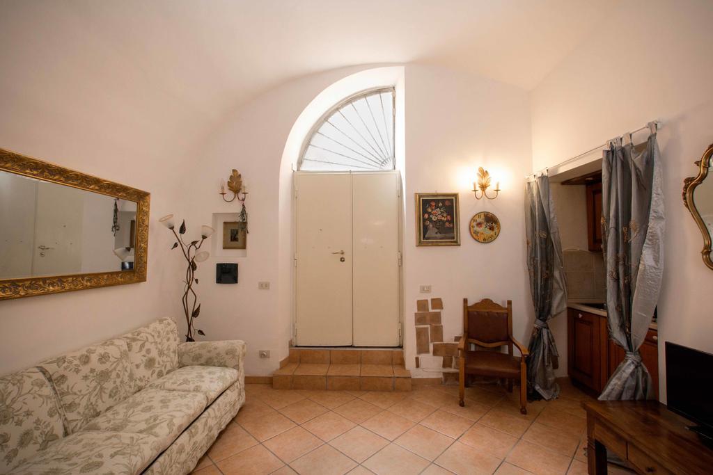 Quattro Cantoni R-Home Rom Rum bild