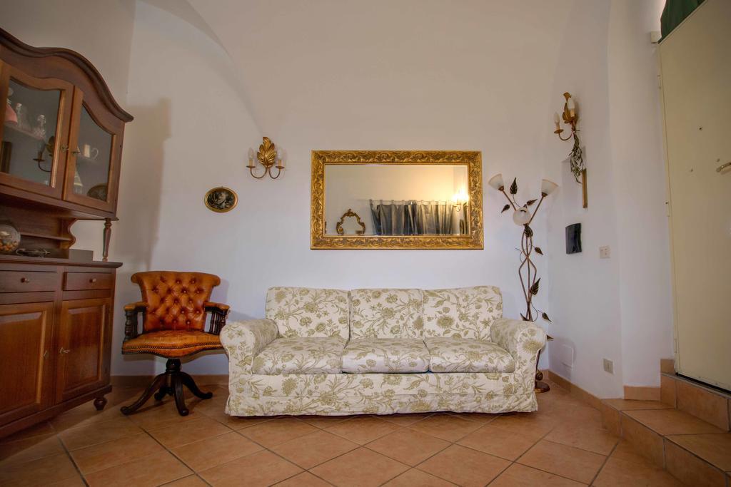 Quattro Cantoni R-Home Rom Rum bild